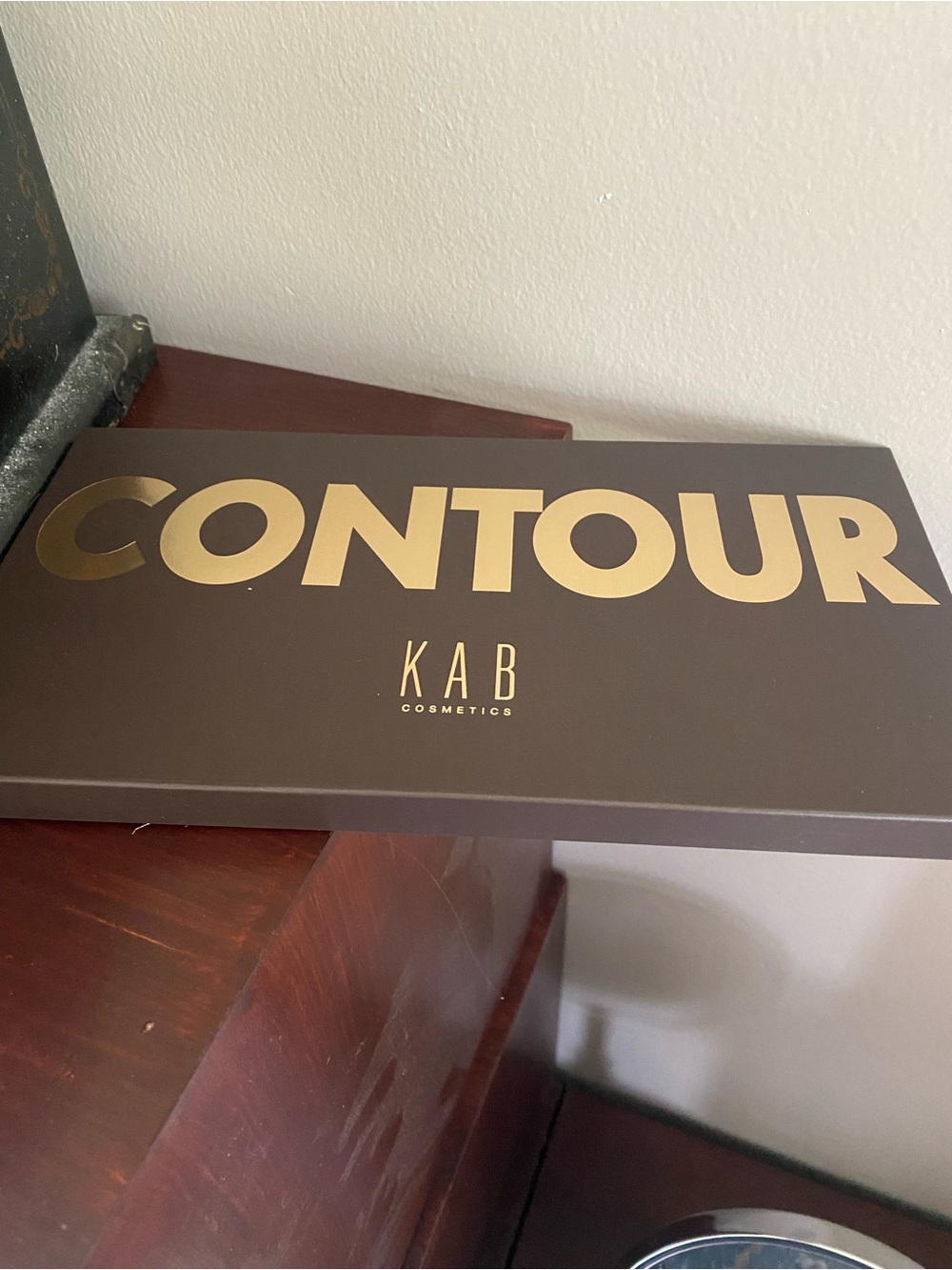KAB Cosmetics Contour Palette — Rich Brown & Gold Shades